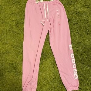 PINK Victoria secret sweatpants. Brand new and never worn.